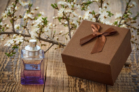 6 BEST PERFUMES FOR GIFTING THAT SHOULD BE ON YOUR SHOPPING LIST